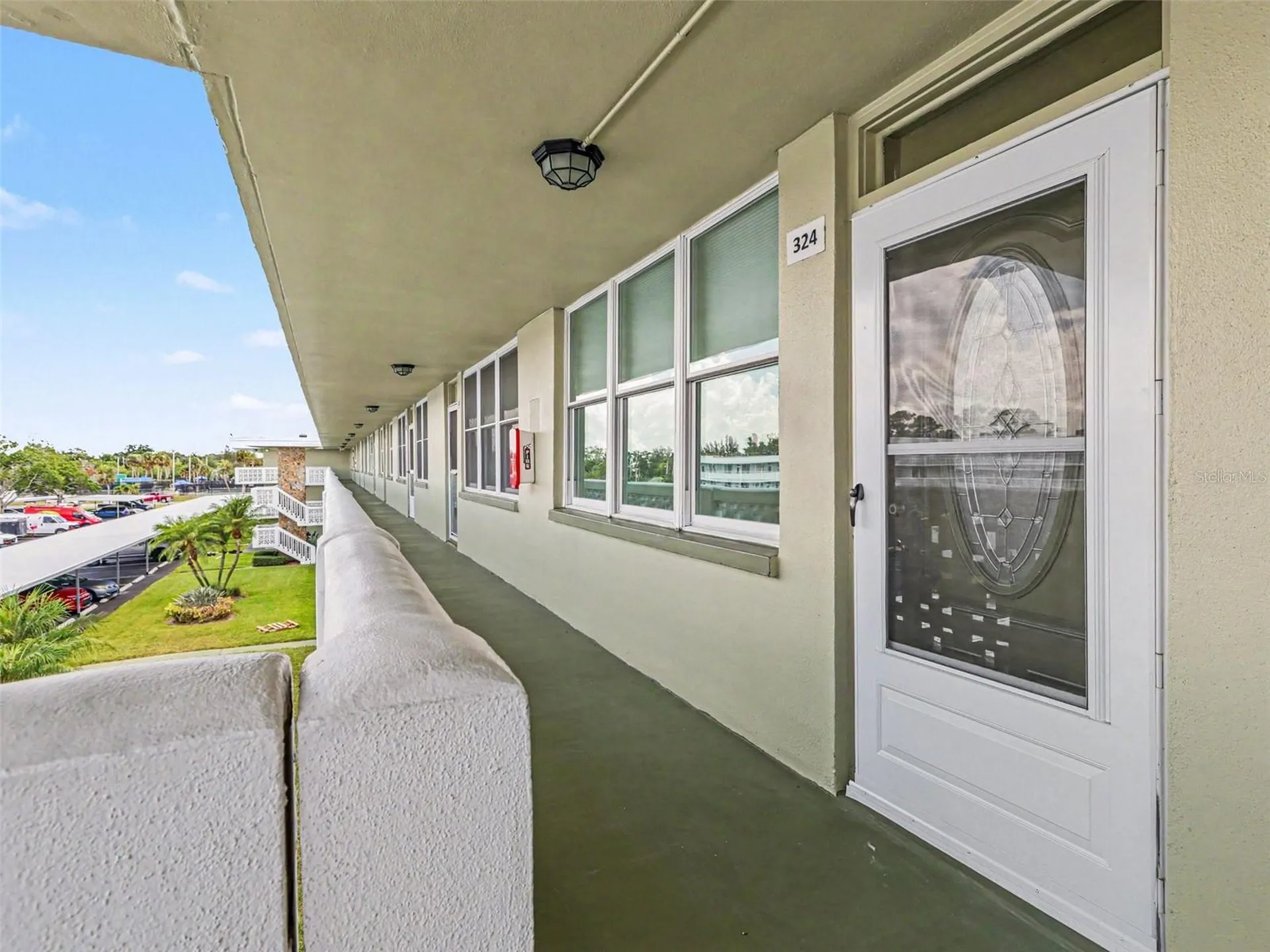 4890 Bay St NE St Petersburg FL 33703