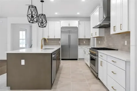 1704 Magnolia Bluff Circle Deland FL 32720