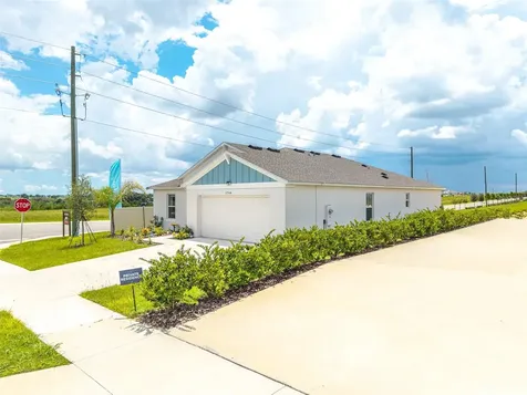 3704 Dusty Miller Place Haines City FL 33844