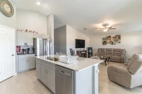 3704 Dusty Miller Place Haines City FL 33844