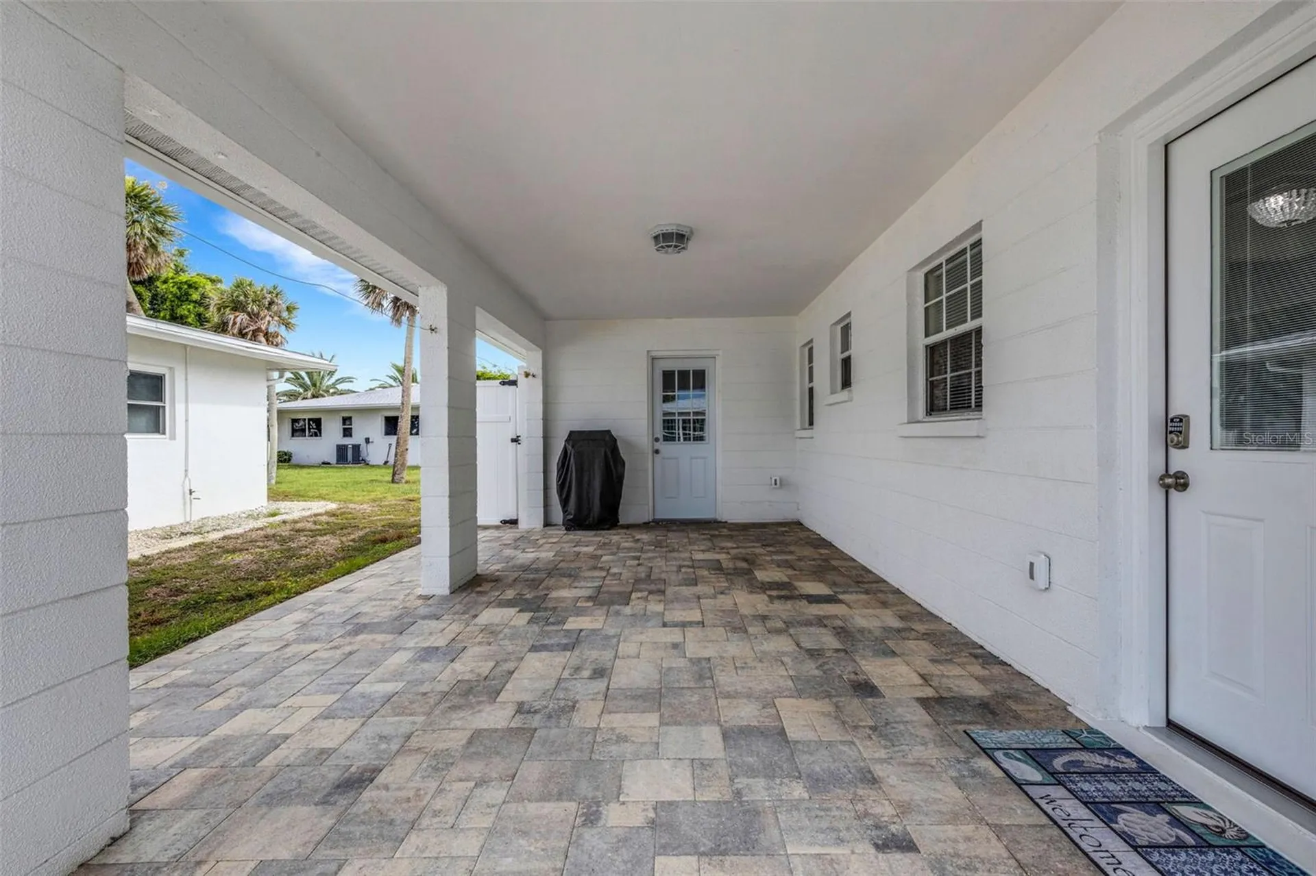1977 Beach Road Englewood FL 34223
