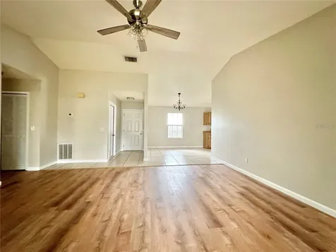 896 Mentmore Circle Deltona FL 32738