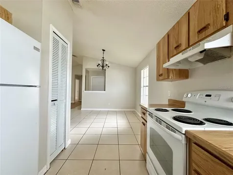 896 Mentmore Circle Deltona FL 32738