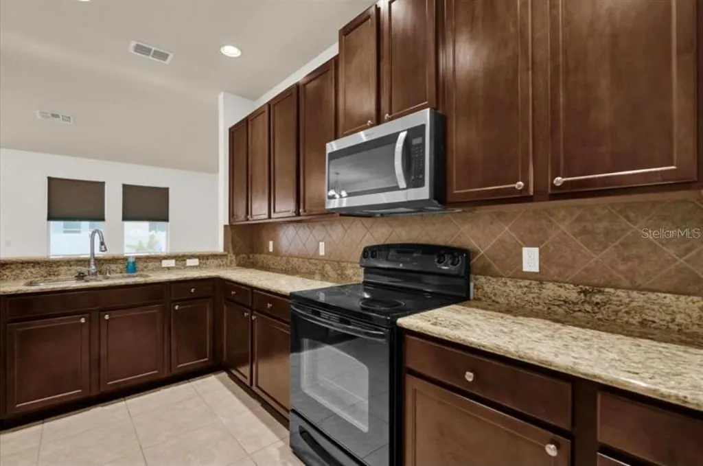 9301 Watchet Way Orlando FL 32825
