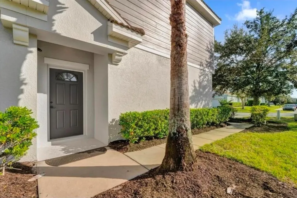 9301 Watchet Way Orlando FL 32825