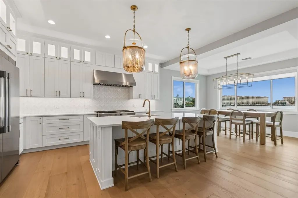 17715 Wall Circle Redington Shores FL 33708