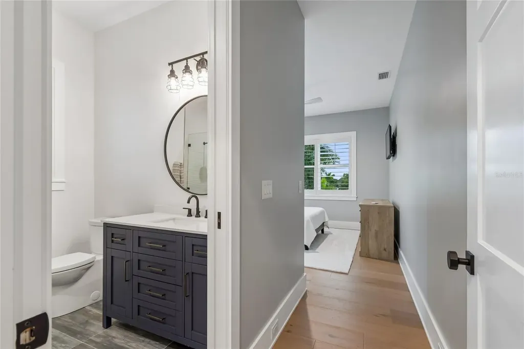 17715 Wall Circle Redington Shores FL 33708