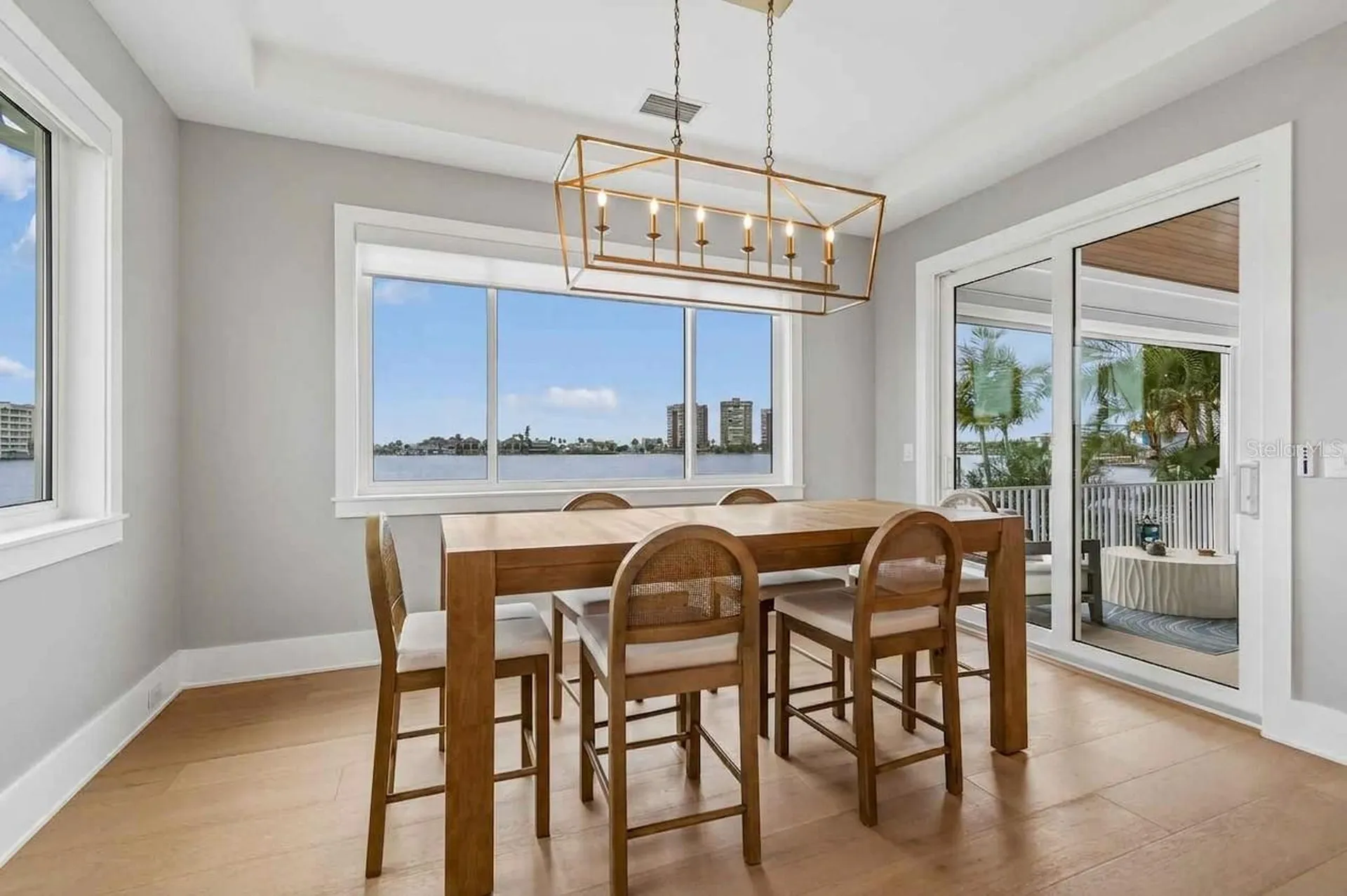 17715 Wall Circle Redington Shores FL 33708