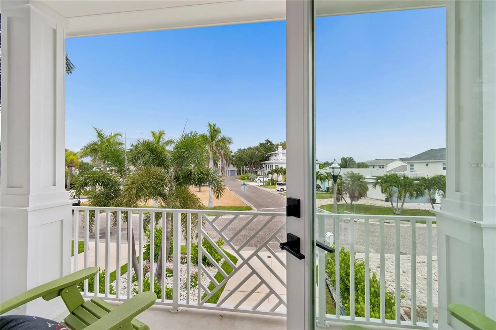 17715 Wall Circle Redington Shores FL 33708