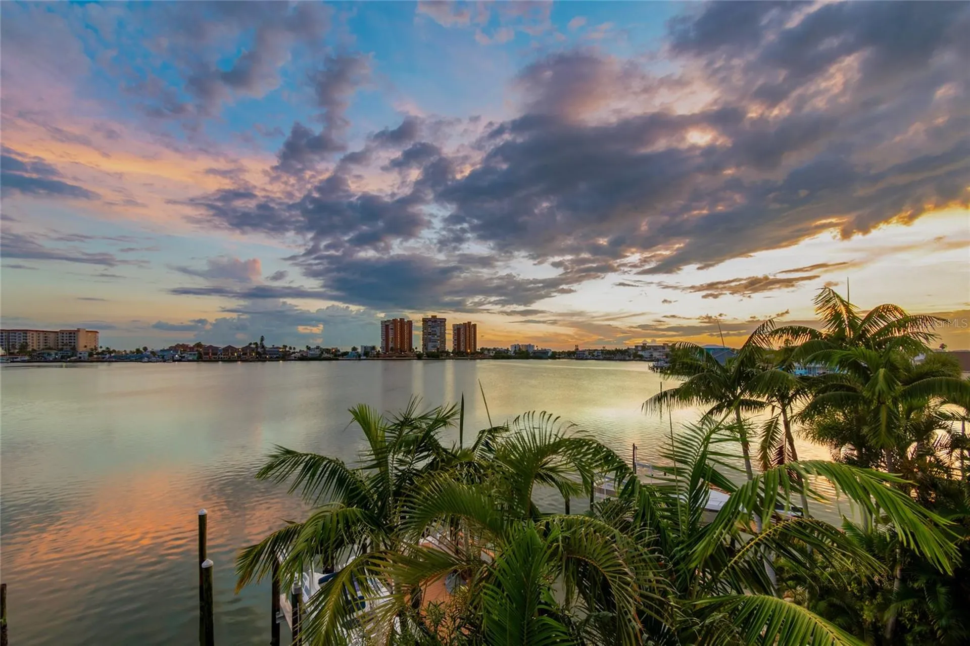 17715 Wall Circle Redington Shores FL 33708