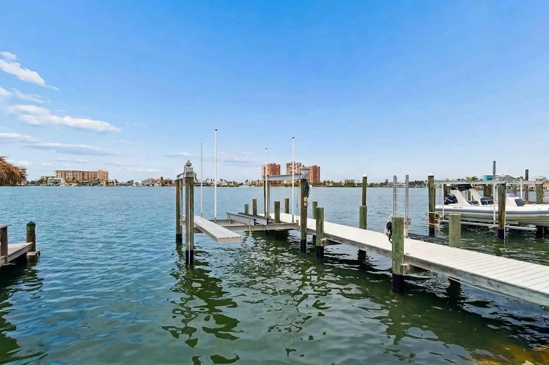 17715 Wall Circle Redington Shores FL 33708