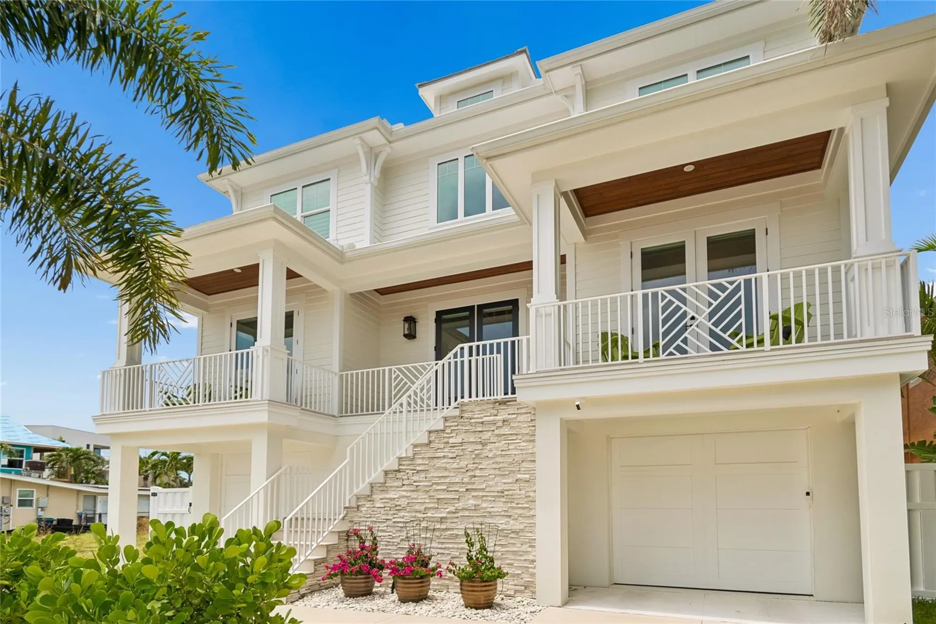 17715 Wall Circle Redington Shores FL 33708