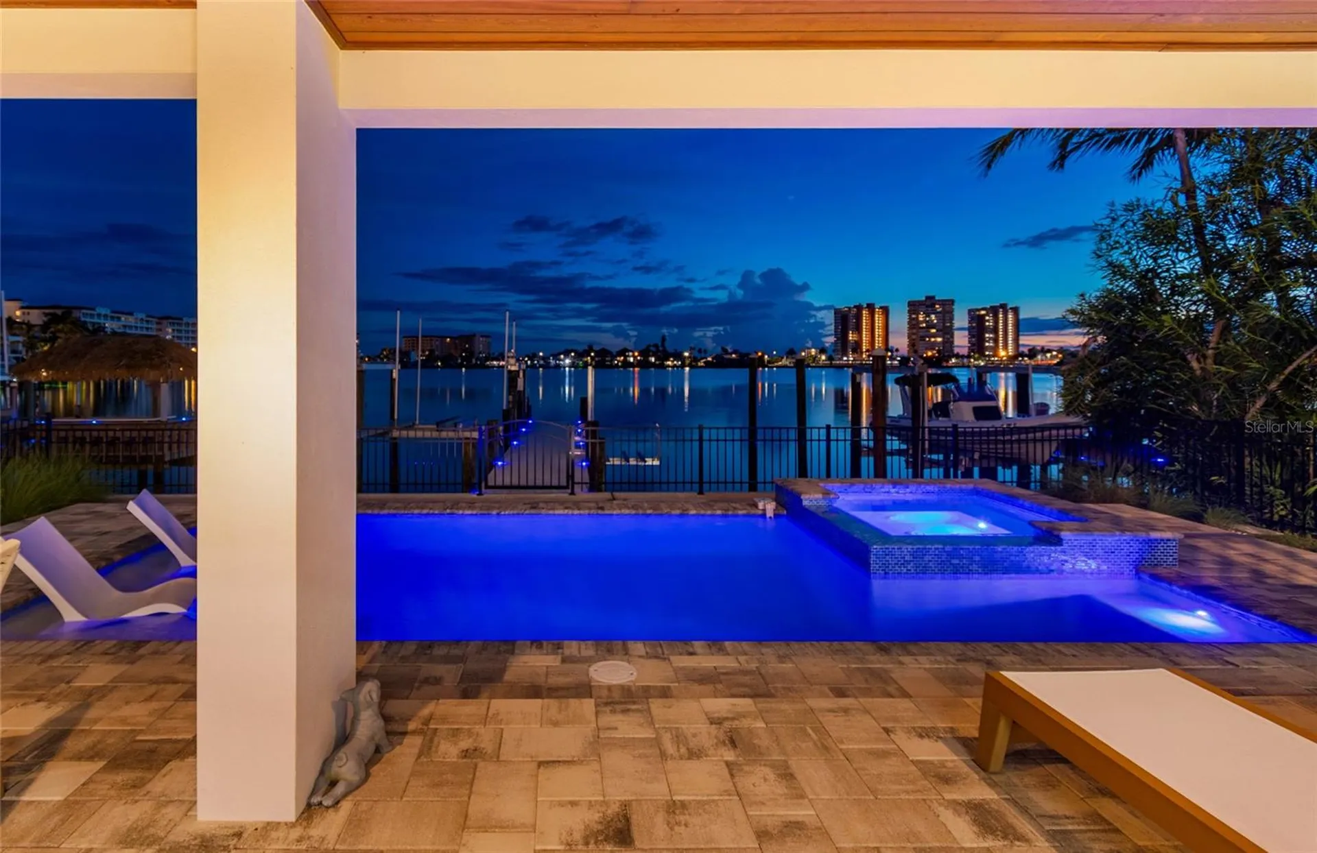 17715 Wall Circle Redington Shores FL 33708