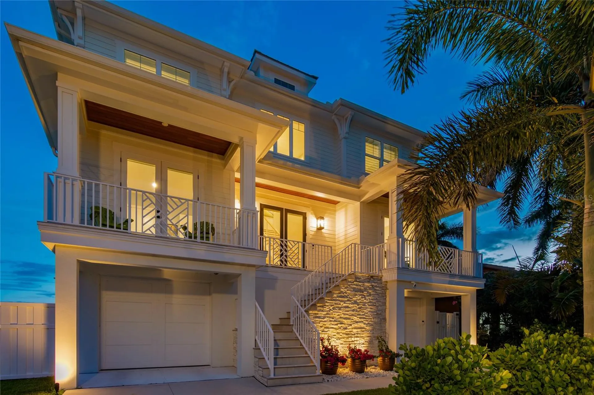 17715 Wall Circle Redington Shores FL 33708
