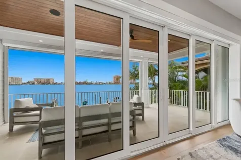 17715 Wall Circle Redington Shores FL 33708