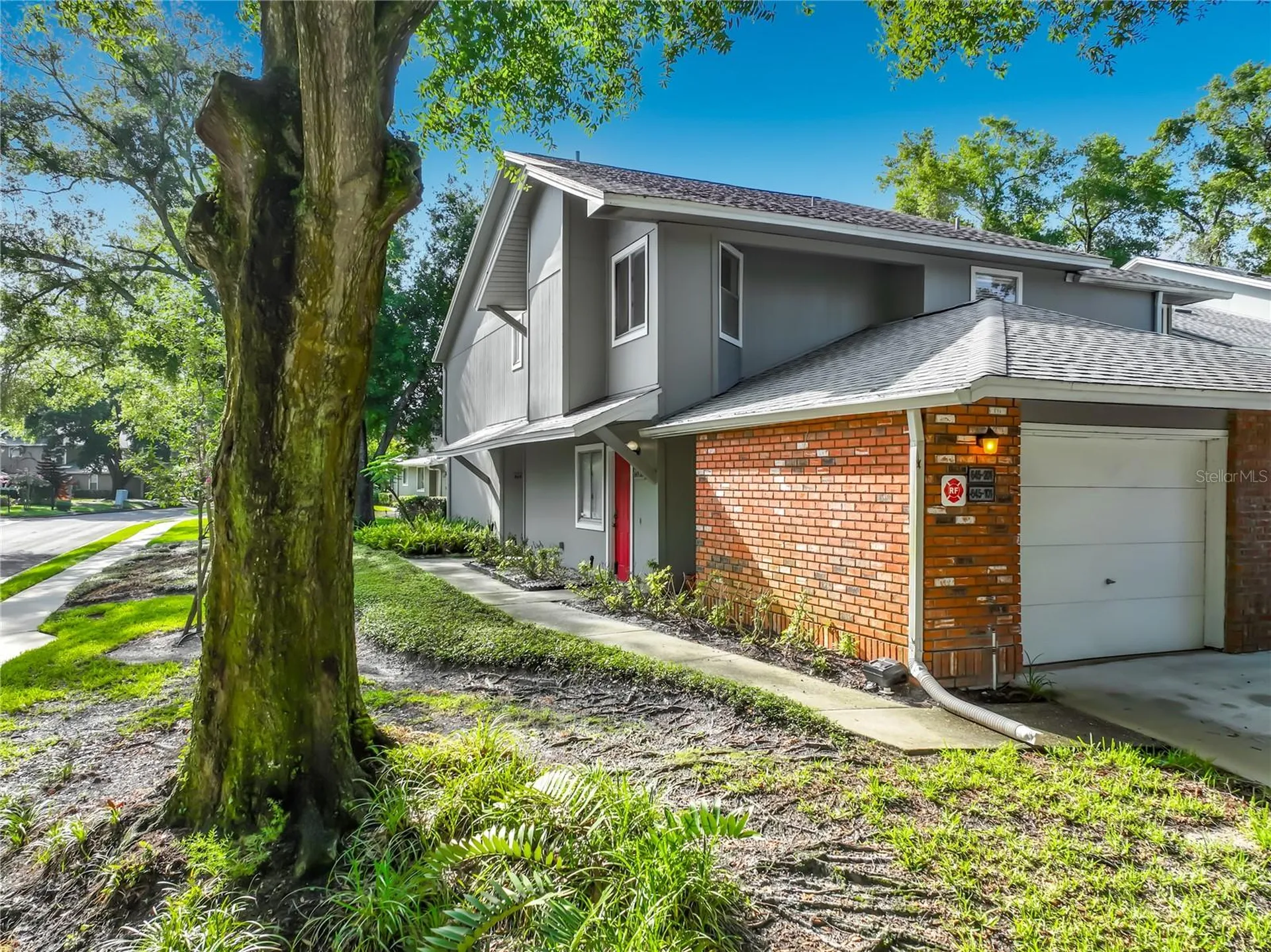 645 Laurel Oak Lane Altamonte Springs FL 32701