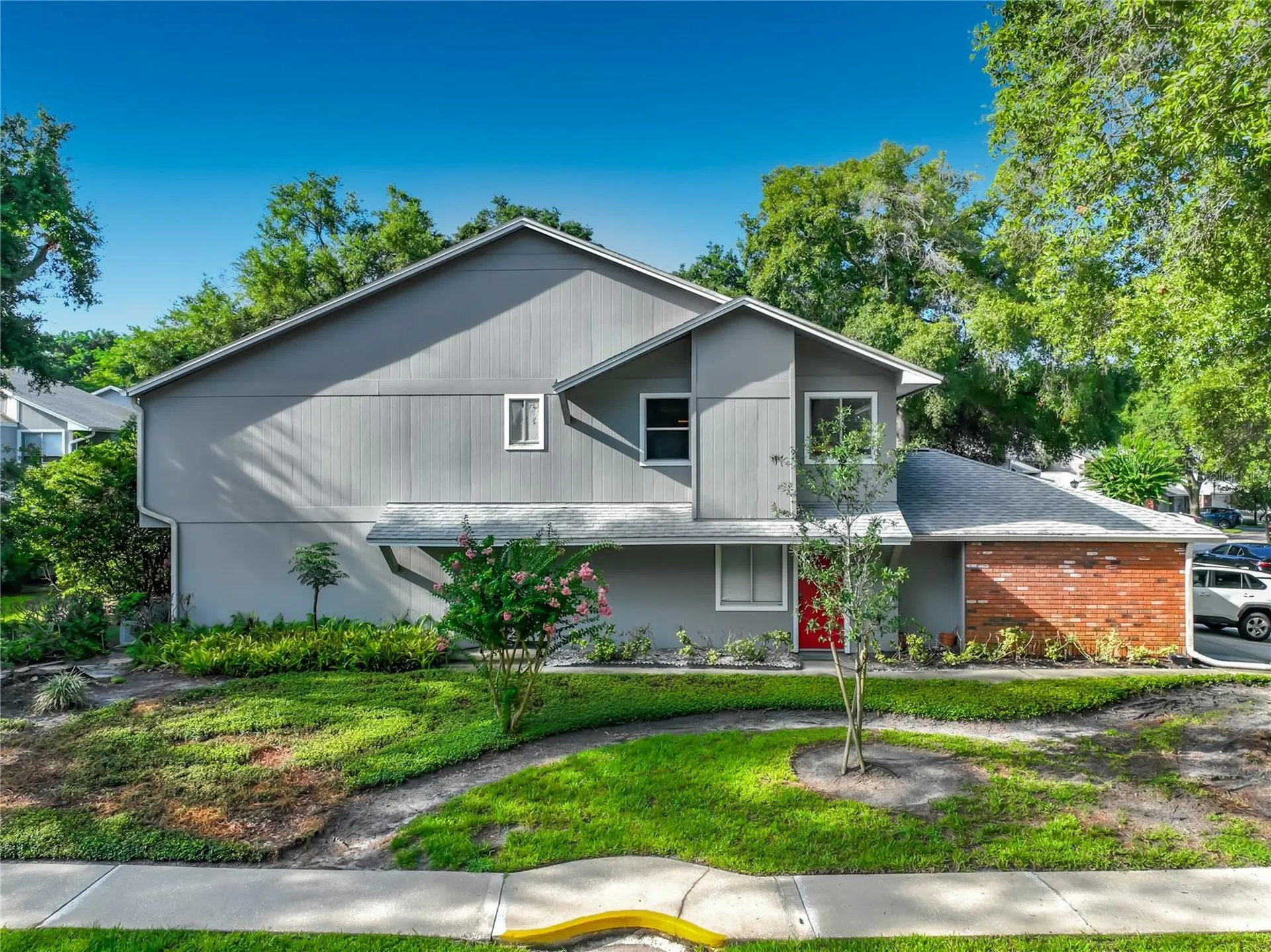 645 Laurel Oak Lane Altamonte Springs FL 32701