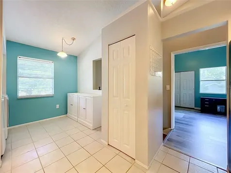 645 Laurel Oak Lane Altamonte Springs FL 32701