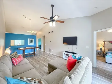 645 Laurel Oak Lane Altamonte Springs FL 32701