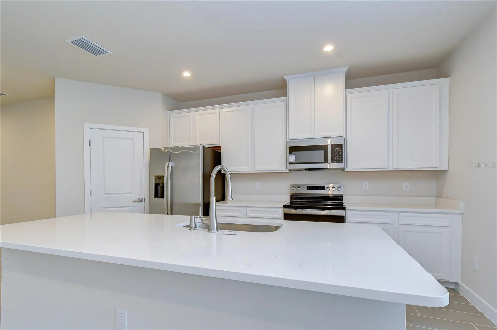 20253 Lou Angela Lane Lutz FL 33558