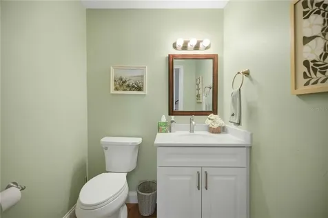 1118 Avenida De Las Casas Lady Lake FL 32159