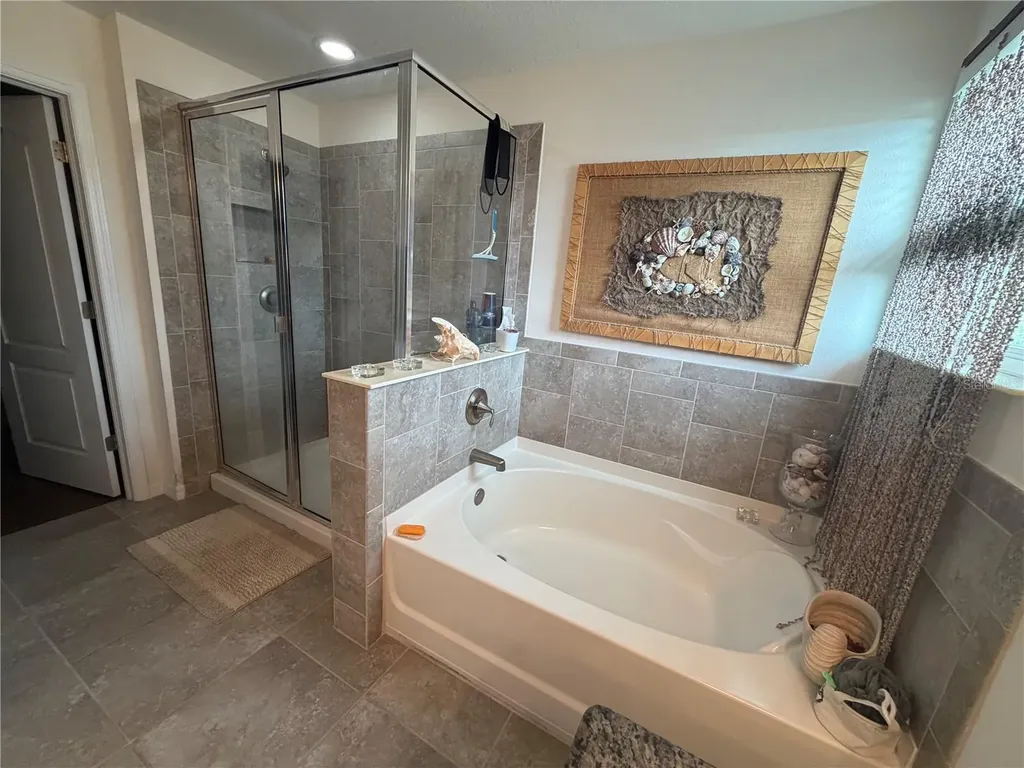 6305 Sunsail Place Apollo Beach FL 33572