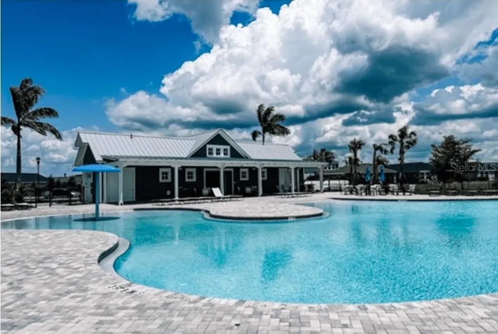 6305 Sunsail Place Apollo Beach FL 33572