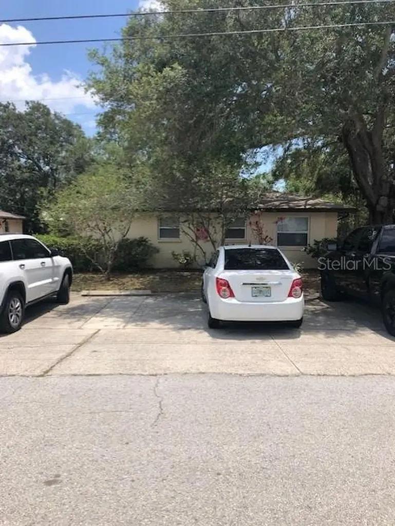 10876 72nd Avenue Seminole FL 33772