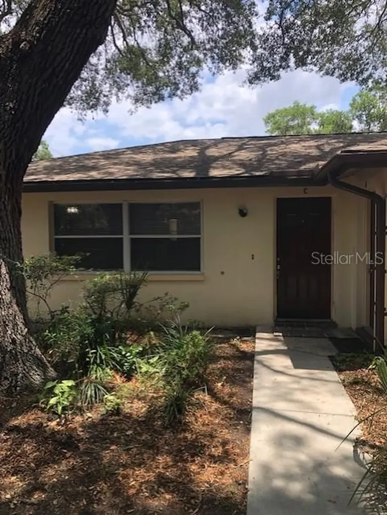 10876 72nd Avenue Seminole FL 33772