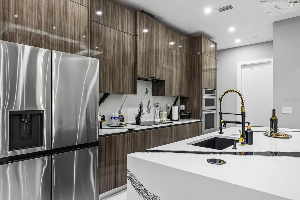 1112 Embers Parkway W Cape Coral FL 33993