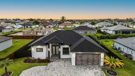 1112 Embers Parkway W Cape Coral FL 33993
