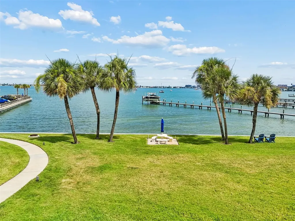 100 Bluff View Drive Belleair Bluffs FL 33770