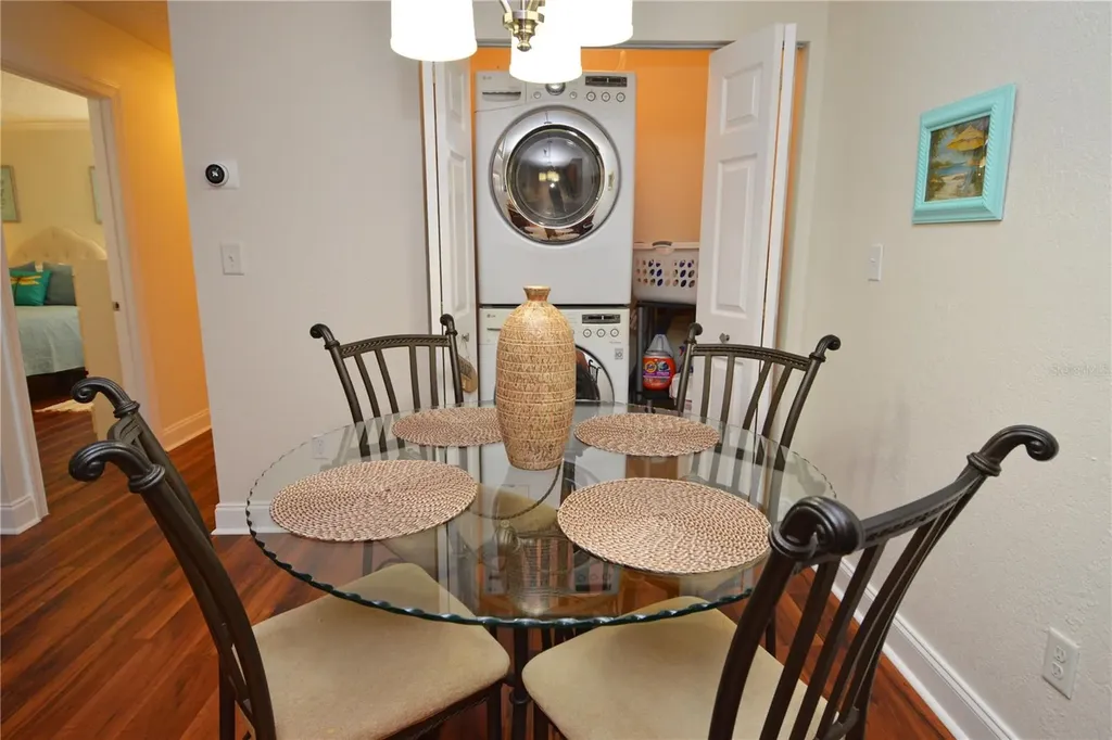 10263 Gandy Boulevard N St Petersburg FL 33702