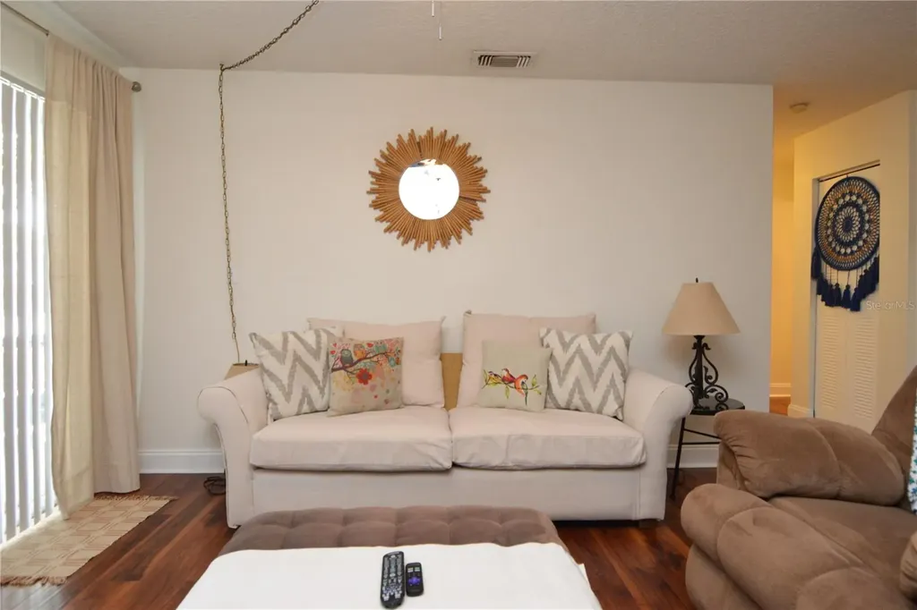 10263 Gandy Boulevard N St Petersburg FL 33702