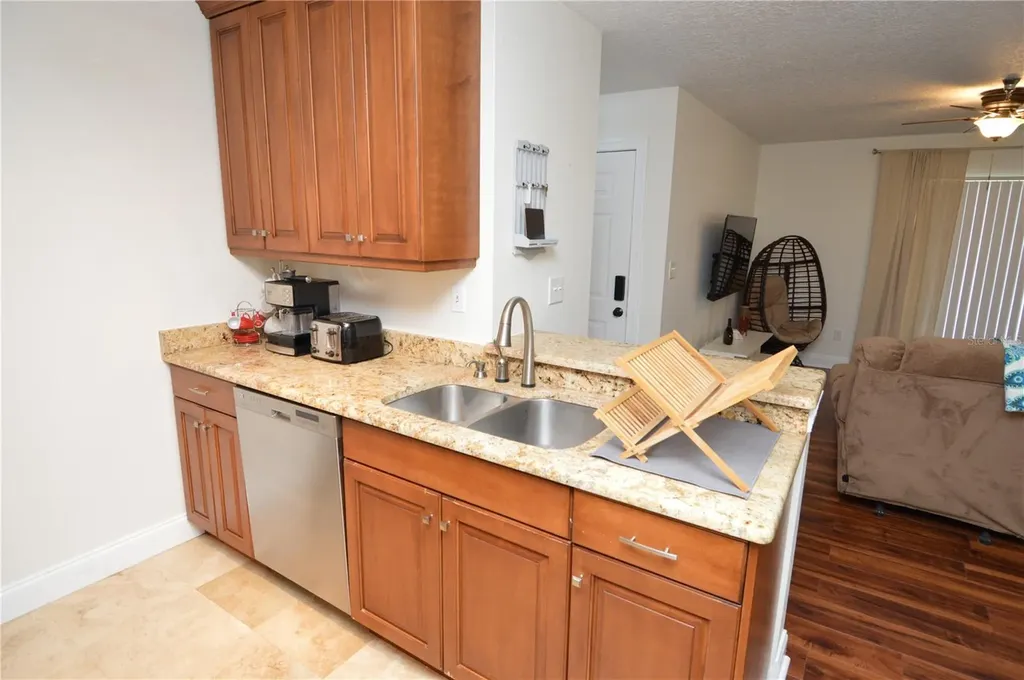 10263 Gandy Boulevard N St Petersburg FL 33702