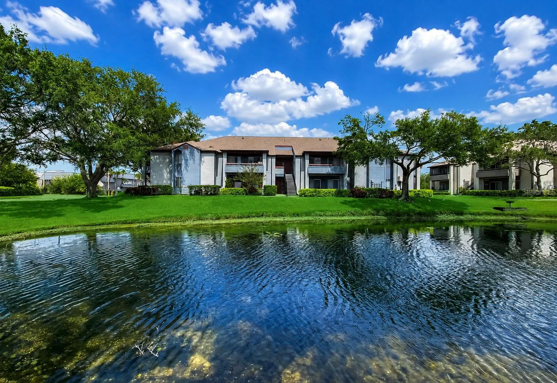 10263 Gandy Boulevard N St Petersburg FL 33702