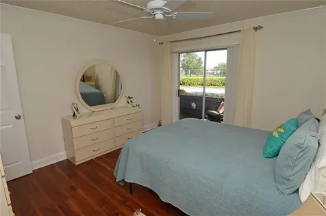 10263 Gandy Boulevard N St Petersburg FL 33702