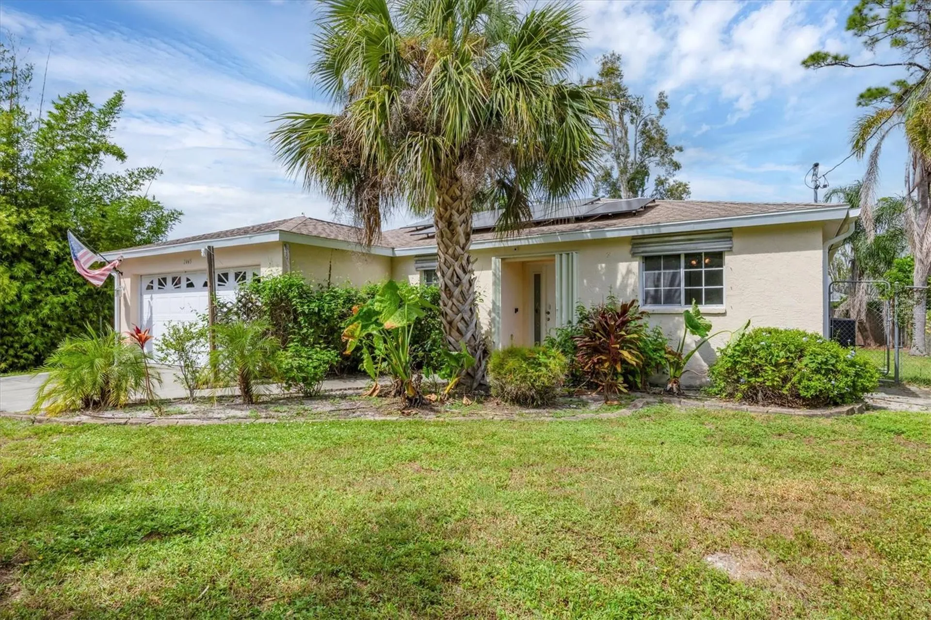 2445 Apache Street Sarasota FL 34231