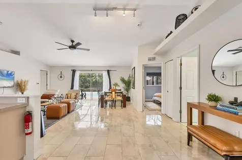 2445 Apache Street Sarasota FL 34231