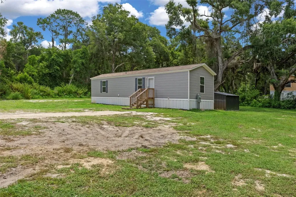 4363 Cr 690 Webster FL 33597