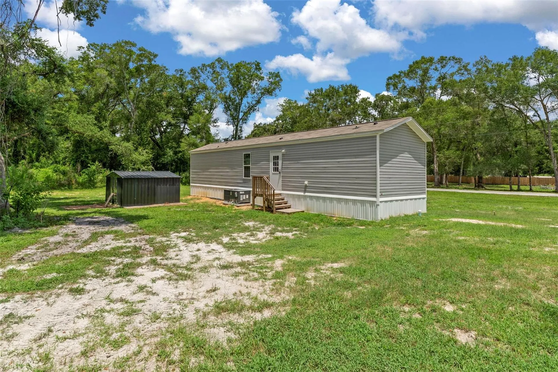 4363 Cr 690 Webster FL 33597