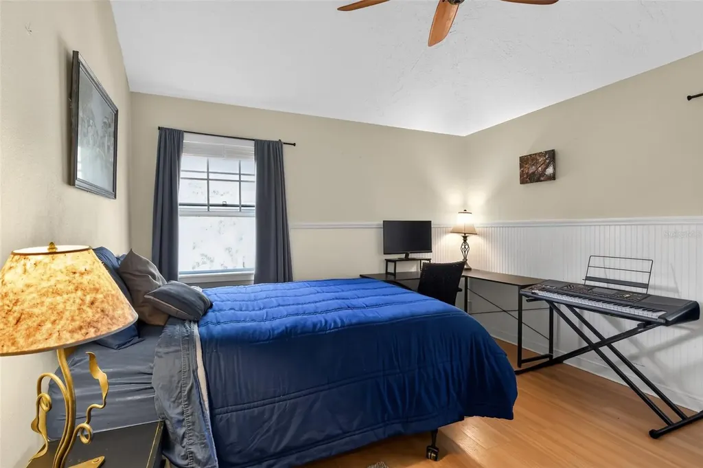 4424 Friar Tuck Lane Sarasota FL 34232