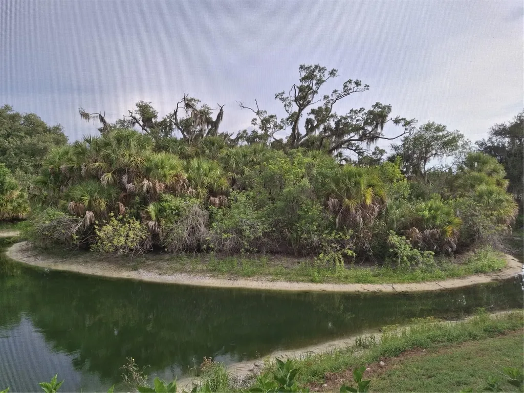 4424 Friar Tuck Lane Sarasota FL 34232