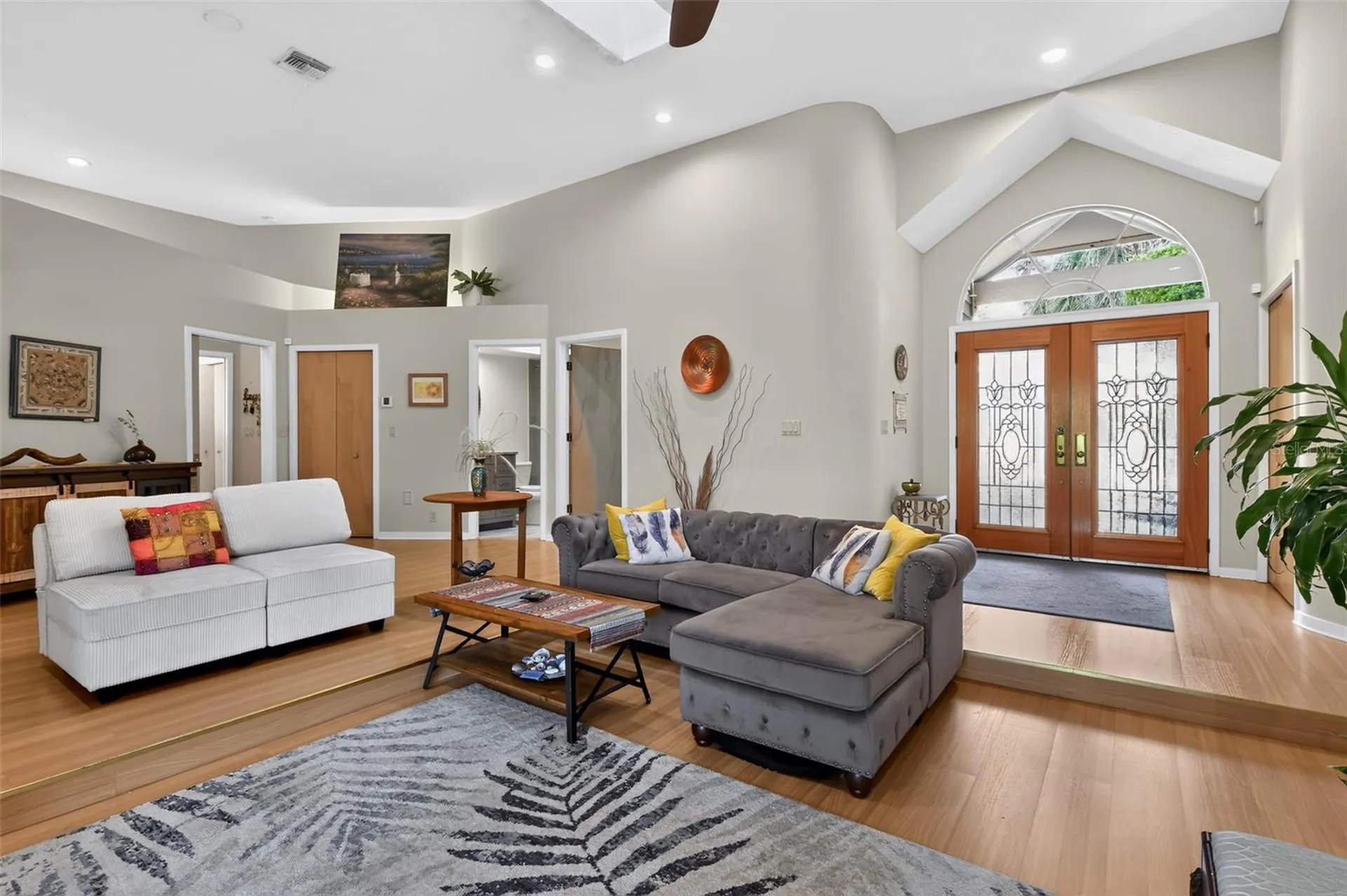 4424 Friar Tuck Lane Sarasota FL 34232
