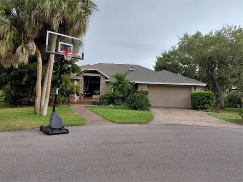 4424 Friar Tuck Lane Sarasota FL 34232