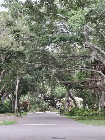 4424 Friar Tuck Lane Sarasota FL 34232
