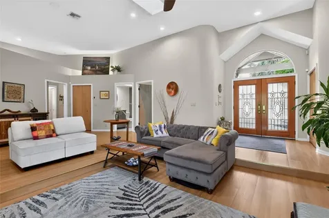 4424 Friar Tuck Lane Sarasota FL 34232