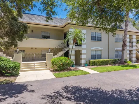 68 Country Club Drive Largo FL 33771