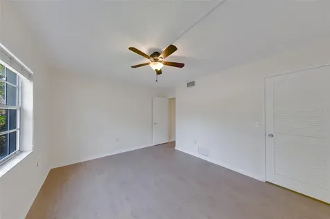 68 Country Club Drive Largo FL 33771