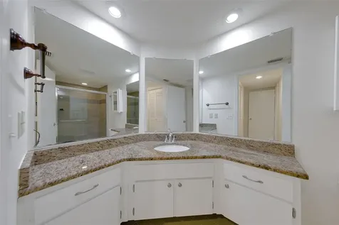 68 Country Club Drive Largo FL 33771
